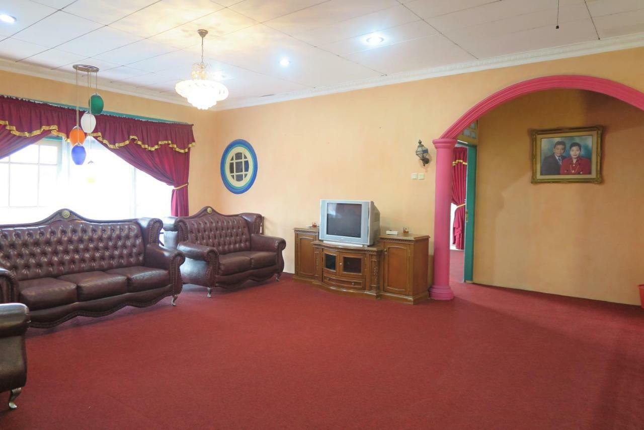 Villa Tiandiva Cisarua Bagian luar foto