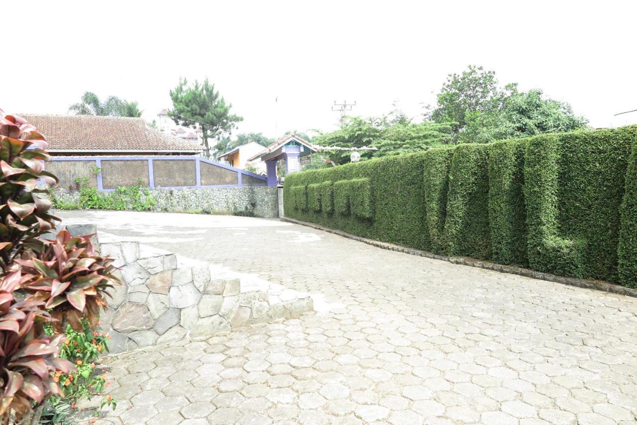Villa Tiandiva Cisarua Bagian luar foto